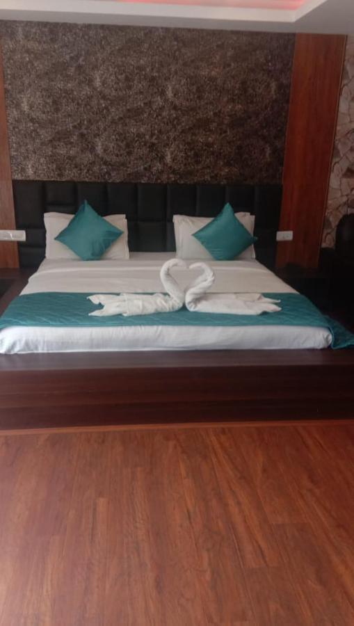 Valley View Resort Ooty Buitenkant foto