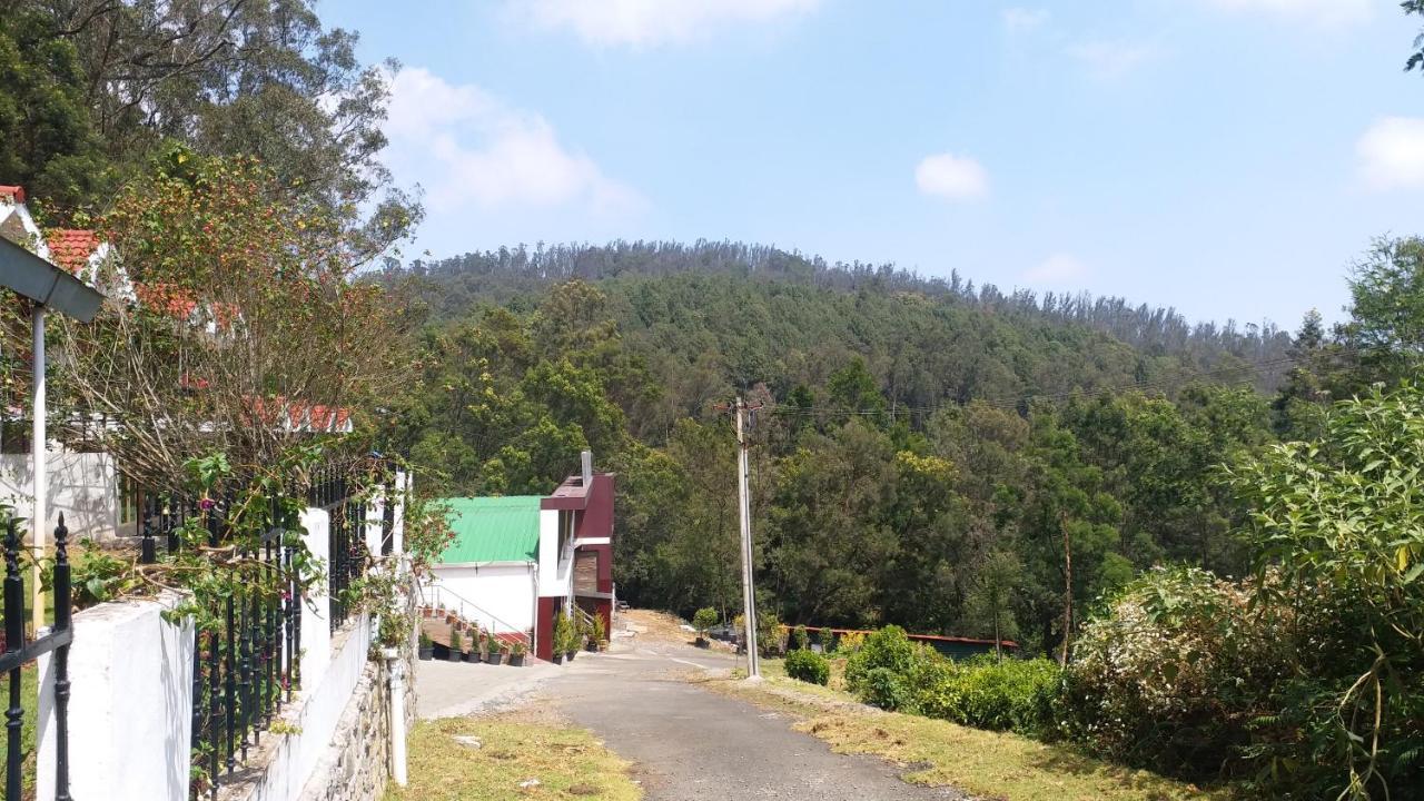 Valley View Resort Ooty Buitenkant foto