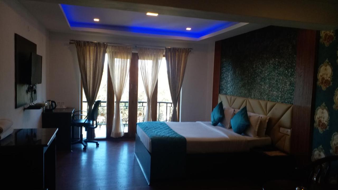 Valley View Resort Ooty Buitenkant foto