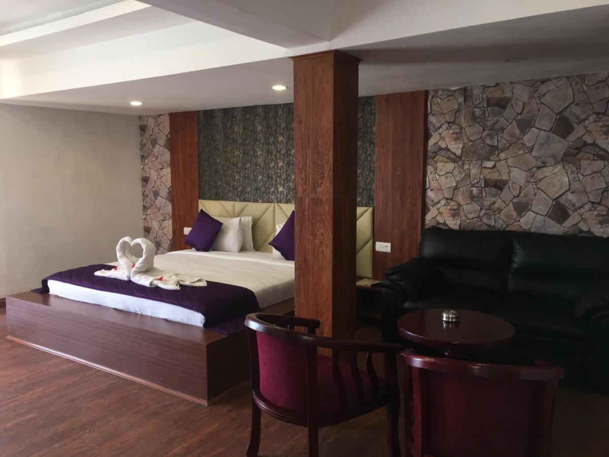 Valley View Resort Ooty Buitenkant foto