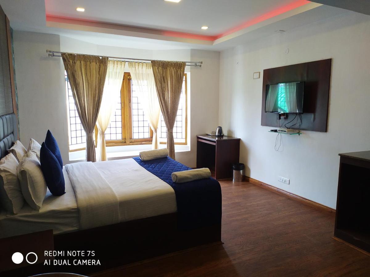 Valley View Resort Ooty Buitenkant foto