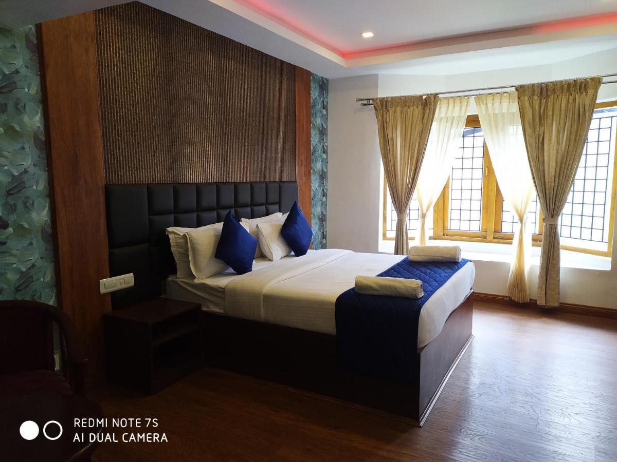 Valley View Resort Ooty Buitenkant foto