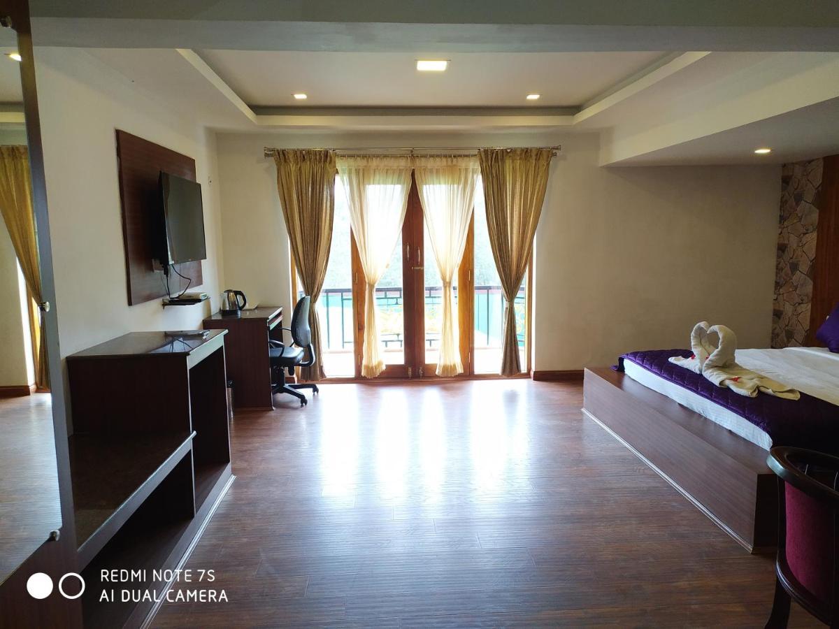 Valley View Resort Ooty Buitenkant foto